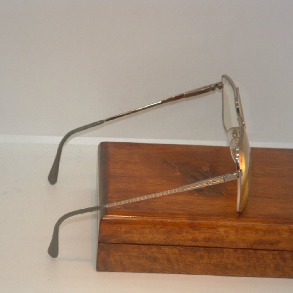 Pre-Owned Men’s Neostyle Academic 390 333 Gold Frame Glasses - Picture 3 of 6